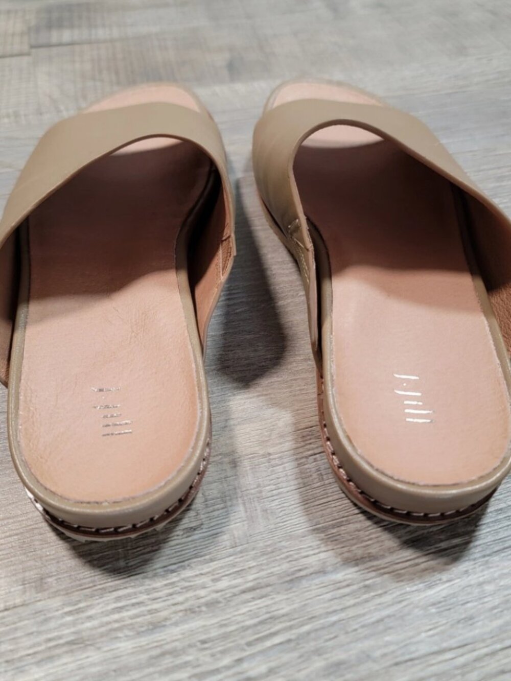 NWOB J Jill Leather Sandals Size 7.5 Beige Tan Brown Minimalist Modern Slides - Picture 5 of 6